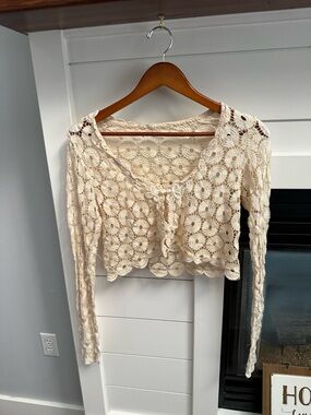 Boho festival vibes Crochet Tie-Front Long Sleeve crop cardigan Top — Cream